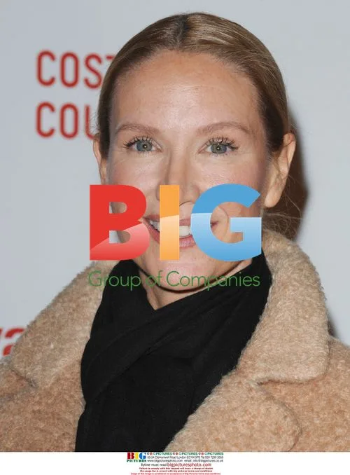Kelly Lynch at Valentino Premiere
