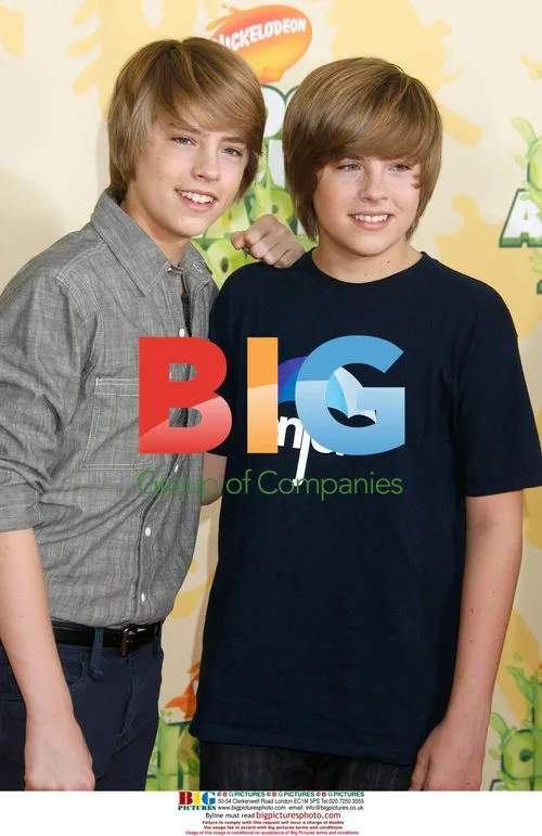 Dylan and Cole Sprouse at 2009 Kids' Choice Awards
