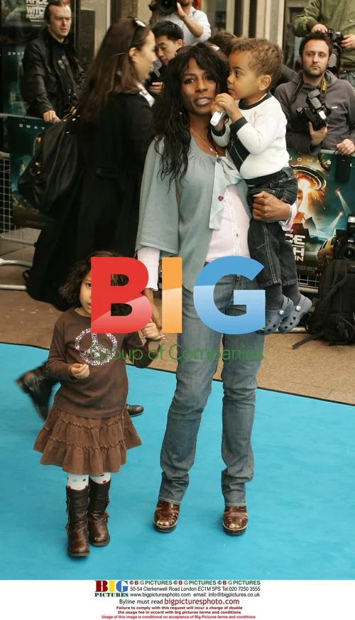 Sinitta at Race to Witch Mountain UK Premiere