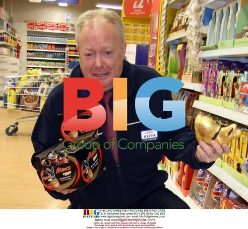 Keith Chegwin at Tesco's for Easter