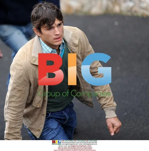 Ashton Kutcher filming "Five Killers" in France