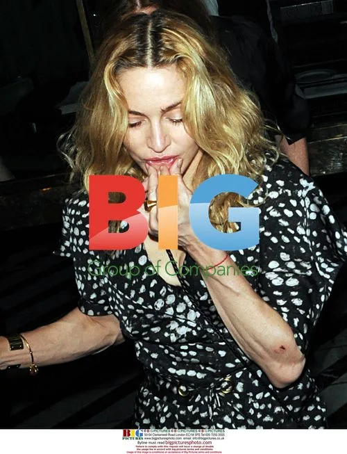 Madonna leaves Cecconi's Restaurant