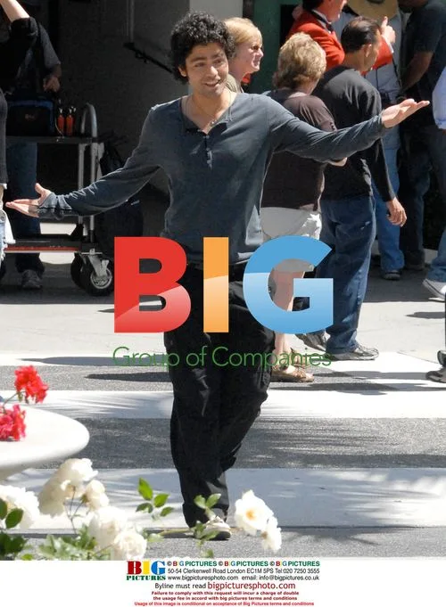 Entourage cast films on Rodeo Drive