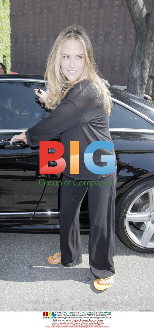 Brooke Miller, Charlie Sheen's Wife, Leaves Beverly Hills Salon