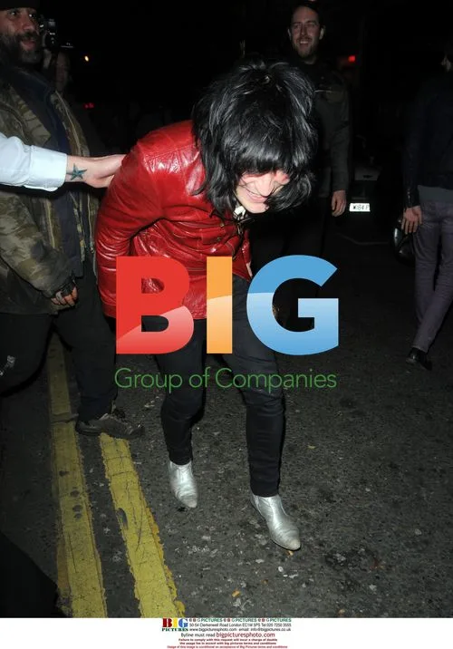 Noel Fielding out in London