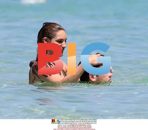 Kelly Brook and Danny Cipriani on Caribbean Vacation
