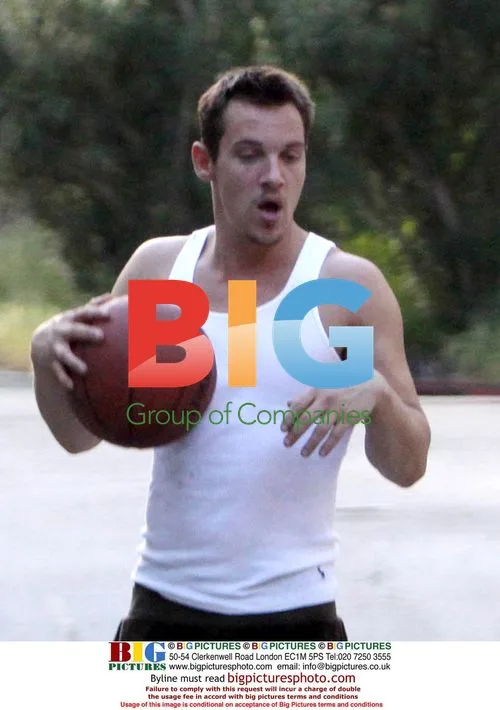 Jonathan Rhys Meyers plays basketball