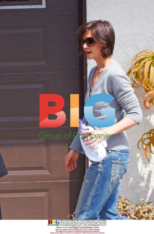 Katie Holmes leaves dance lessons in Redondo Beach