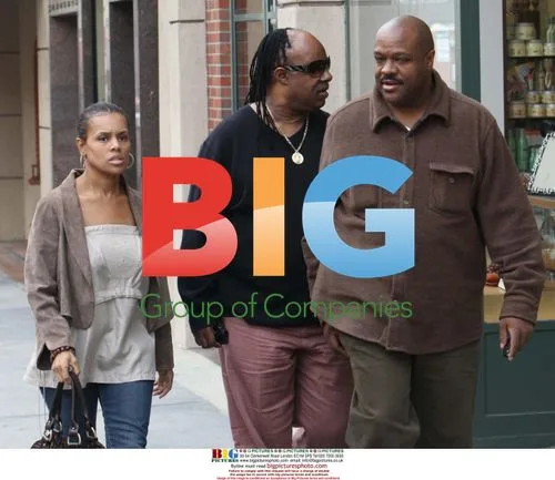 Stevie Wonder and wife leaving medical building