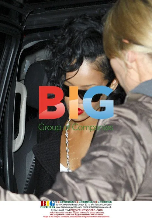 Rihanna records new album in Santa Monica