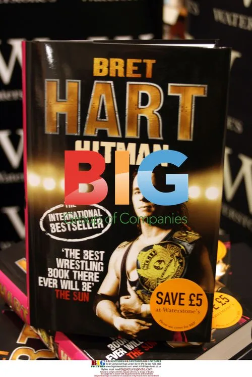 Bret "HITMAN" Hart signs autobiography in Liverpool