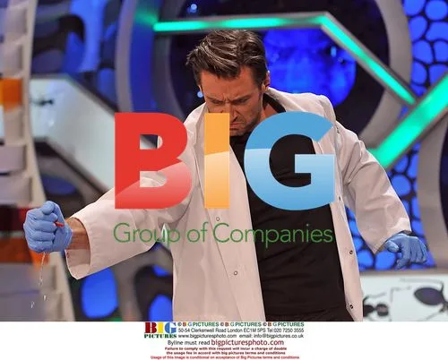 Hugh Jackman Appears on Spanish TV