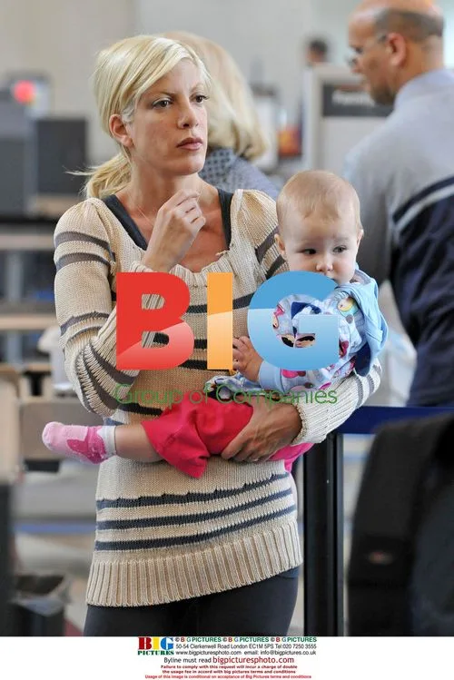 Tori Spelling and Family at LAX