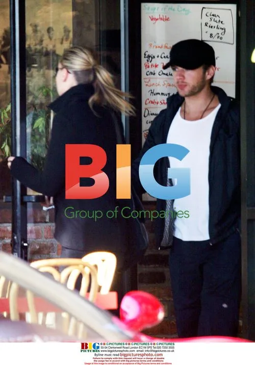 Ryan Phillippe and Abbie Cornish on New Bike