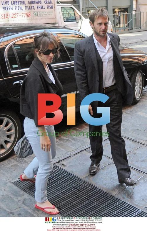 Rachel McAdams and Josh Lucas Apartment Hunting