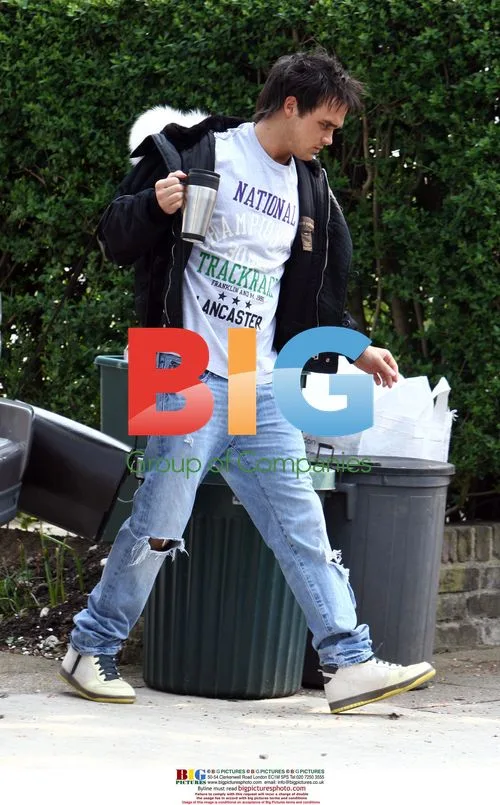Gareth Gates Leaving Home