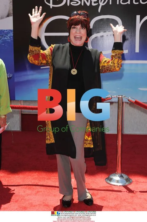 Premiere of "Earth" in Hollywood