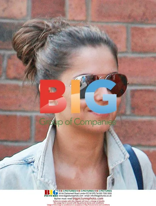 Girls Aloud Members Leave Hotel for Rehearsals