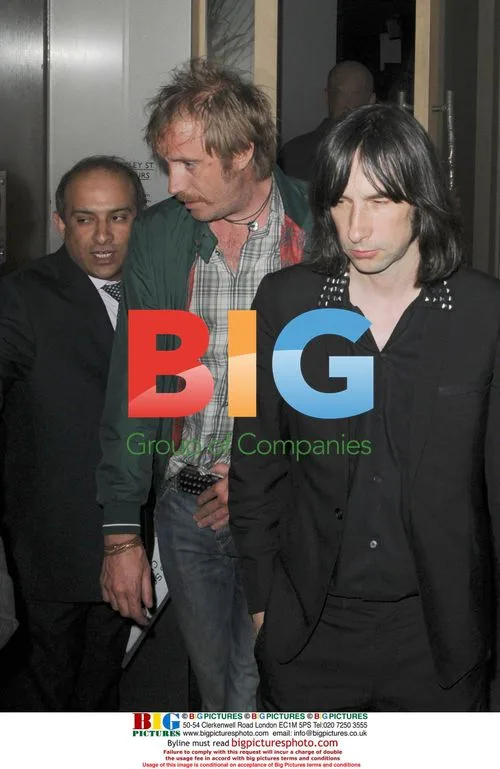 Rhys Ifans celebrates Fran Cutler's birthday