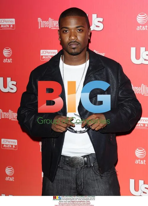 Ray J. Norwood at US Weekly Style Party