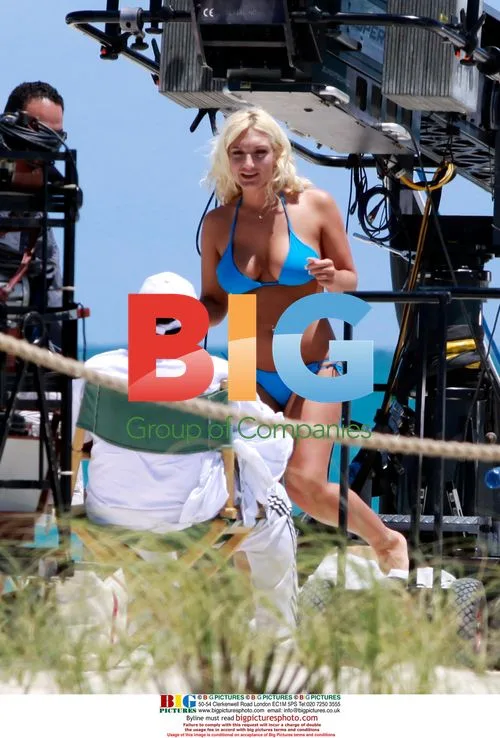 Brooke Hogan films music video with boyfriend