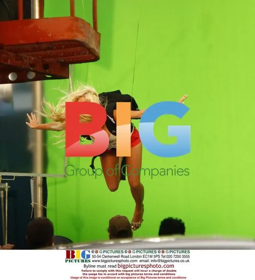Heidi Montag and Spencer Pratt film green screen promo