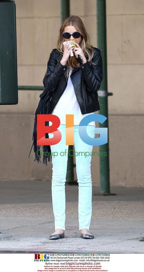 Whitney Port Strolling in NYC