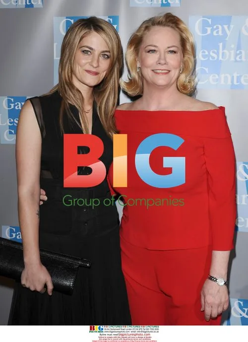 Cybill Shepherd and Clementine Ford
