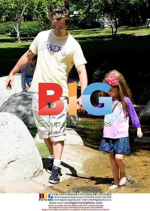 Breckin Meyer and daughter play at LA park