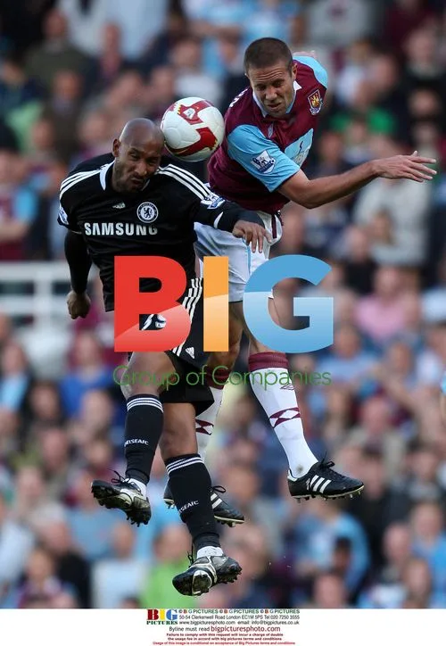 Anelka and Upson battle in Premier League match
