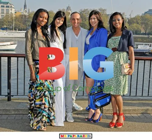 Models Showcase Fashion with Mark Hayes on GMTV