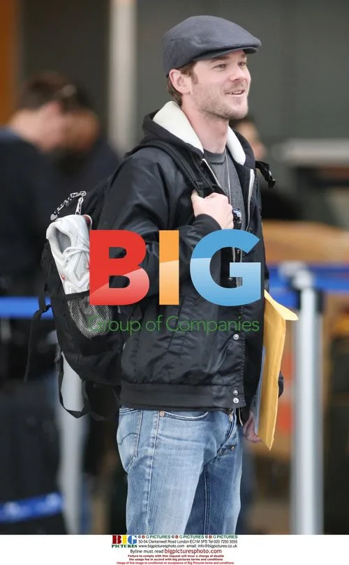 Shawn Ashmore Departs Vancouver
