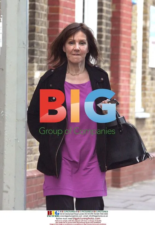 Arlene Phillips visits agent in West London