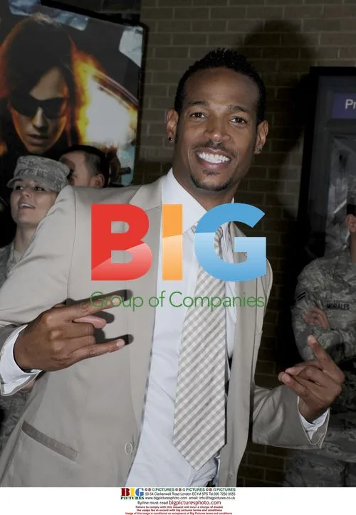 Marlon Wayans arrives at G.I. Joe premiere
