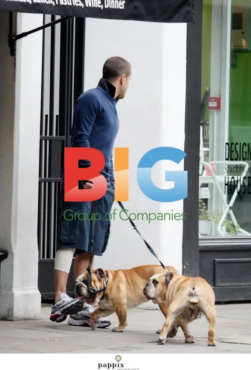 Joe Cole and Wife Spotted in South London