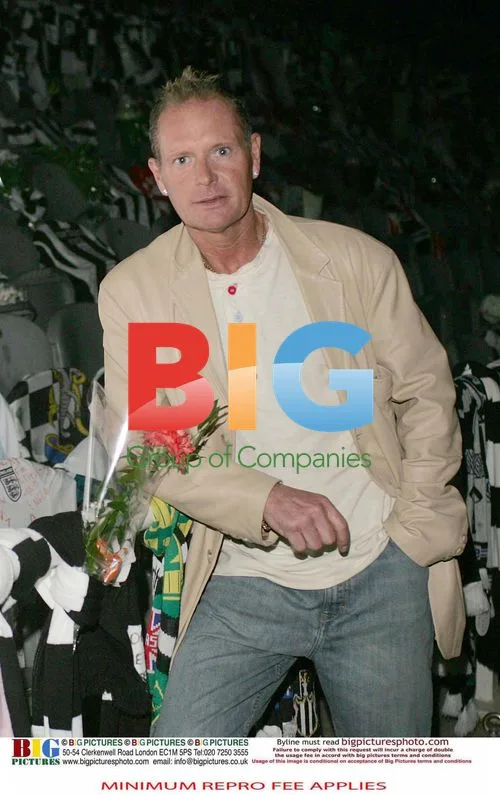 Paul Gascoigne visits St James Park