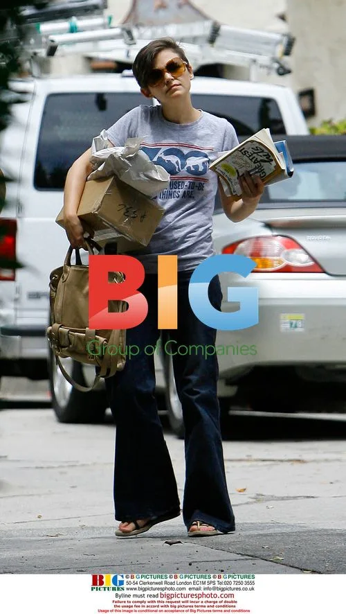 Gennifer Goodwin out with boyfriend Joey Kern