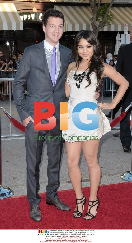 GAELAN CONNELL and VANESSA HUDGENS at 'Bandslam' LA Premiere