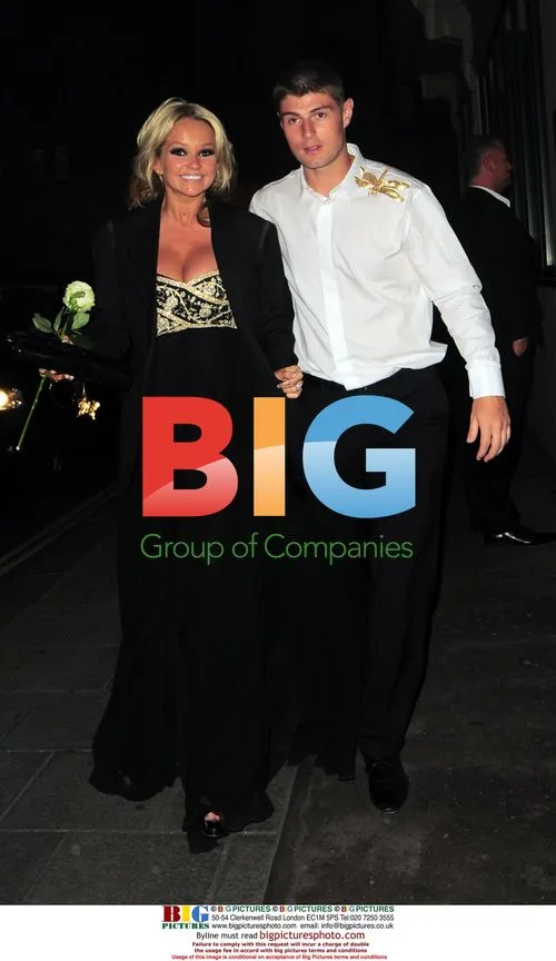 Jennifer Ellison returns to hotel
