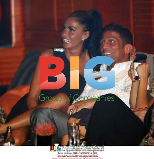 Katie Price parties with boyfriend Alex Reid