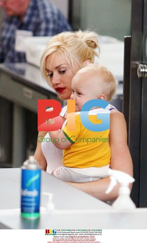 Gwen Stefani and Kids Depart LAX