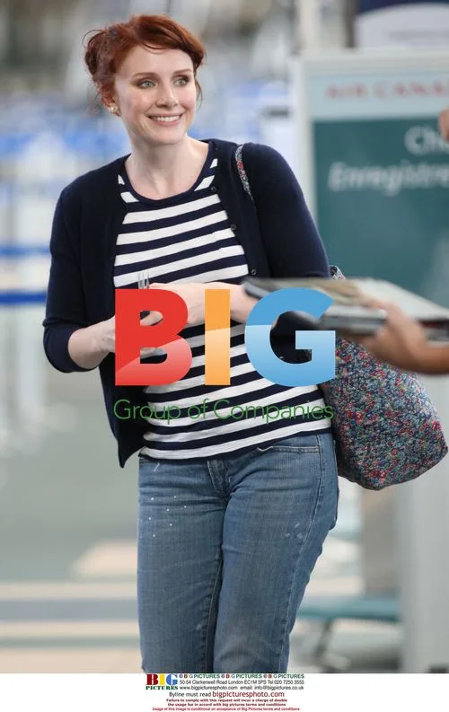 Bryce Dallas Howard at YVR