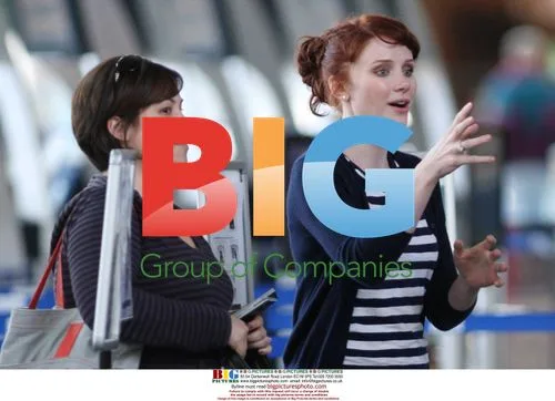Bryce Dallas Howard Arrives at Vancouver Airport