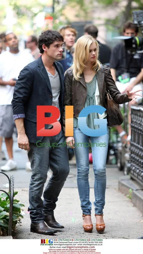 Sara Paxton and Ben Hollingsworth on set in NYC