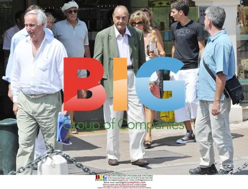 Chirac and Pinault Enjoying Holidays in Saint Tropez