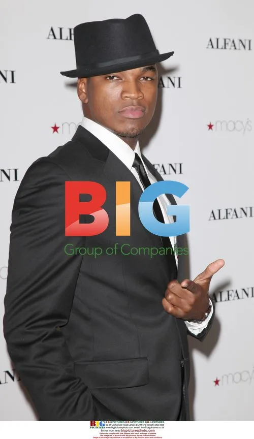 NE-YO at Macy's Alfani Red 2009 ad campaign