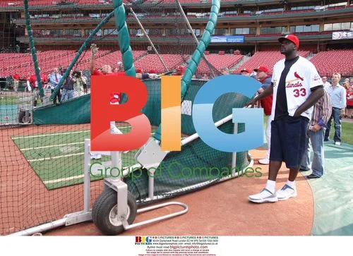 Shaquille O'Neal at Busch Stadium