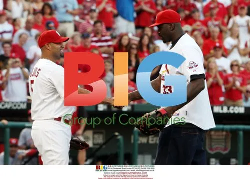 Albert Pujols and Shaquille O'Neal at Busch Stadium