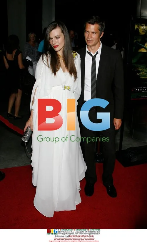 Milla Jovovich and Timothy Olyphant at "A Perfect Getaway" premiere