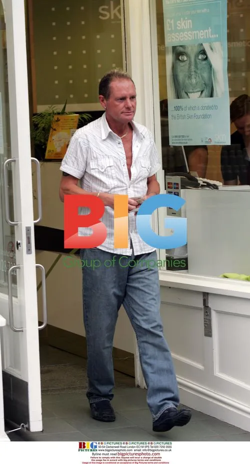 Paul Gascoigne visits Newcastle skin clinic